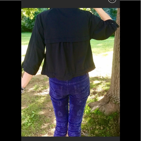 Crop Top Black One World Jacket Style - Picture 7 of 7